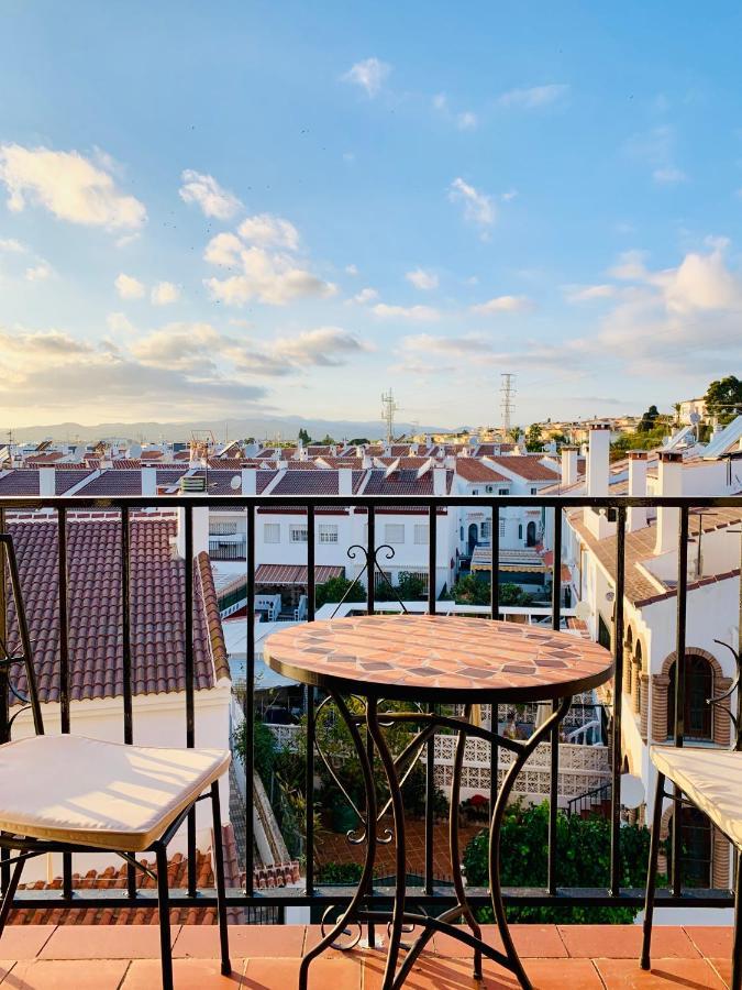 Appartamento Stor Vaning I Caleta Hamn Torre Del Mar Esterno foto