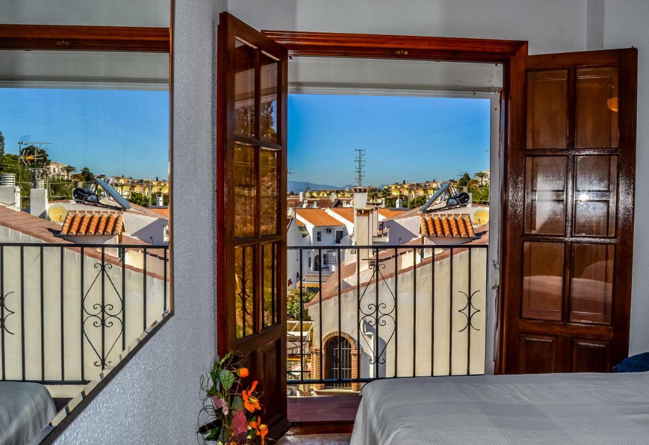 Appartamento Stor Vaning I Caleta Hamn Torre Del Mar Esterno foto