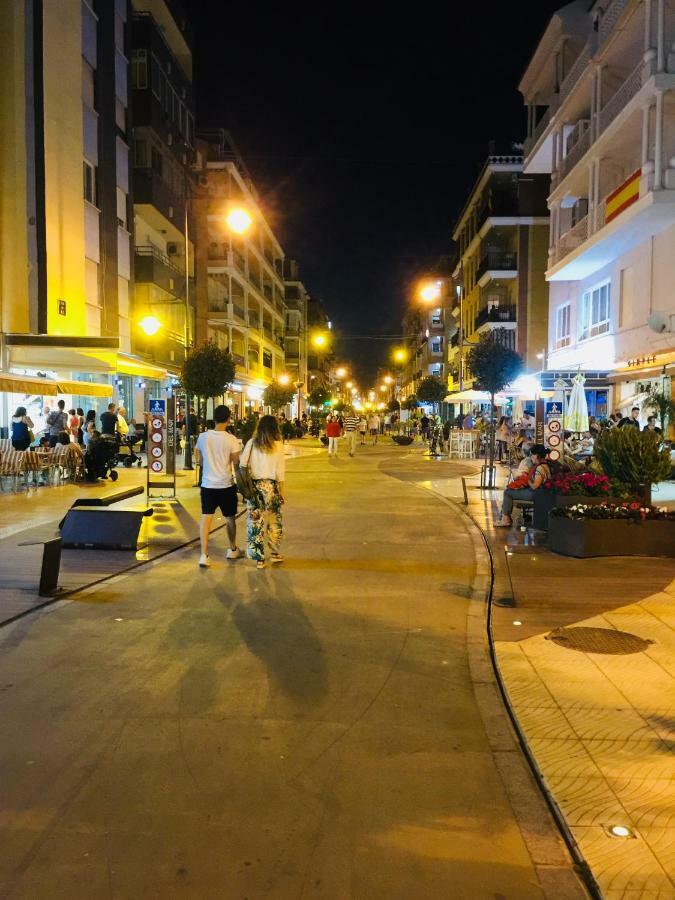 Appartamento Stor Vaning I Caleta Hamn Torre Del Mar Esterno foto
